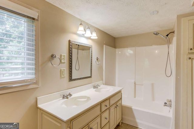 5328 Pine Forest Road, Gainesville, GA 30504