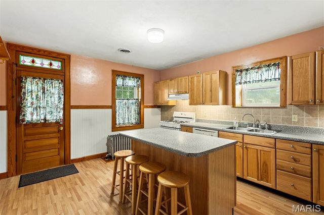 7920 Hildesheim Avenue, St Louis, MO 63123