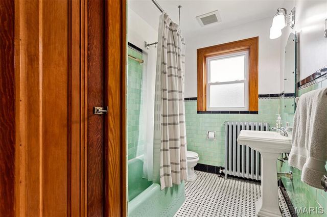 7920 Hildesheim Avenue, St Louis, MO 63123