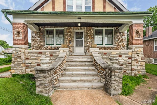 7920 Hildesheim Avenue, St Louis, MO 63123