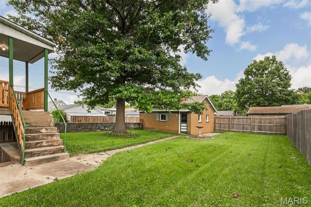 7920 Hildesheim Avenue, St Louis, MO 63123