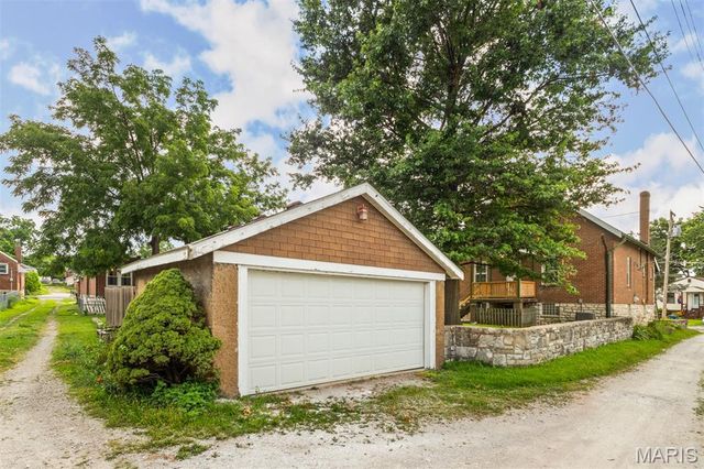 7920 Hildesheim Avenue, St Louis, MO 63123