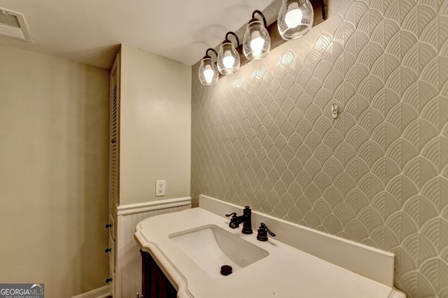 975 Timber Lake Trail, Cumming, GA 30041