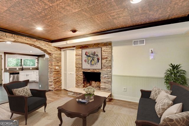 975 Timber Lake Trail, Cumming, GA 30041