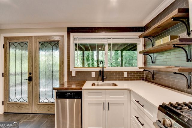 975 Timber Lake Trail, Cumming, GA 30041