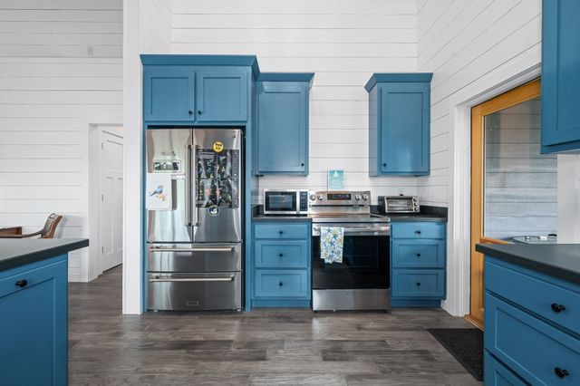 61 Sunset Ct, Tracy City, TN 37387