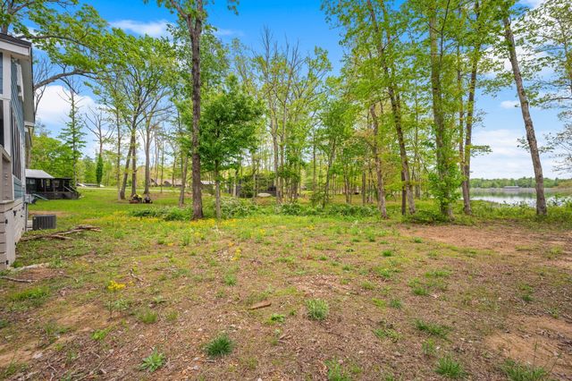 61 Sunset Ct, Tracy City, TN 37387