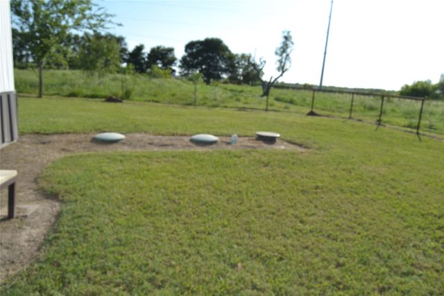 5893 SE County Road 2050, Corsicana, TX 75109