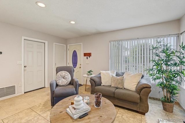 969 Shady Elm Pl., San Diego, CA 92154