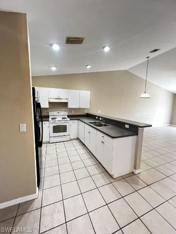 2308 NE 6th ST, Cape Coral, FL 33909