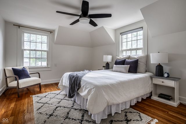 116 W 49th Street, Indianapolis, IN 46208