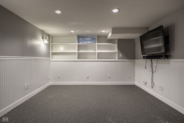 116 W 49th Street, Indianapolis, IN 46208