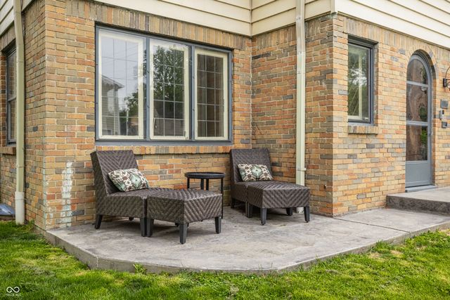 116 W 49th Street, Indianapolis, IN 46208