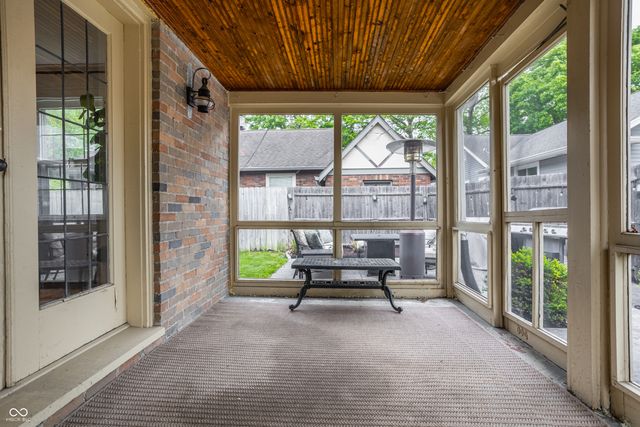 116 W 49th Street, Indianapolis, IN 46208