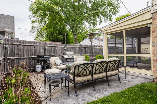 116 W 49th Street, Indianapolis, IN 46208