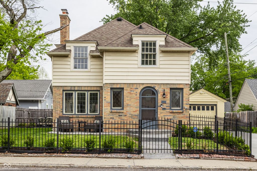 116 W 49th Street, Indianapolis, IN 46208