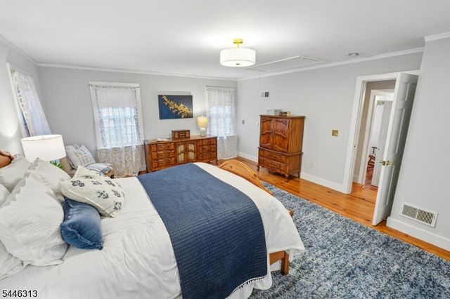 112 Flocktown Rd, Washington Twp., NJ 07853