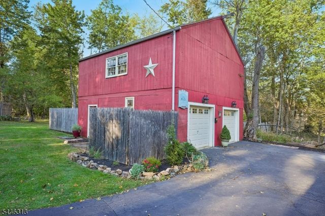 112 Flocktown Rd, Washington Twp., NJ 07853