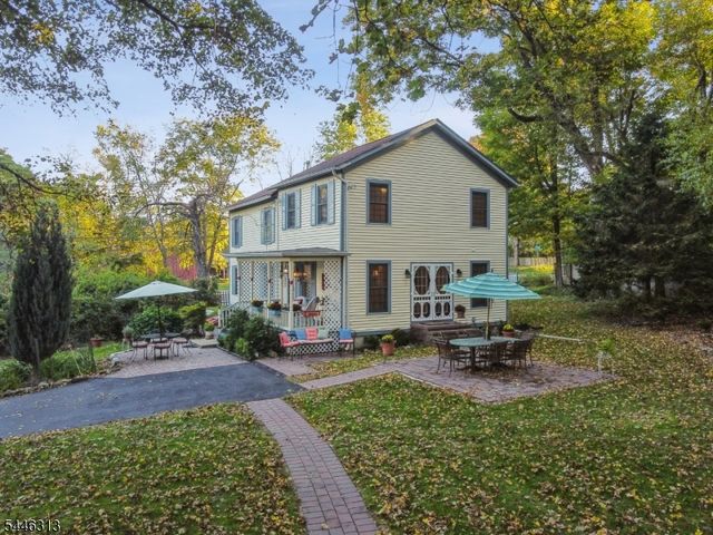 112 Flocktown Rd, Washington Twp., NJ 07853
