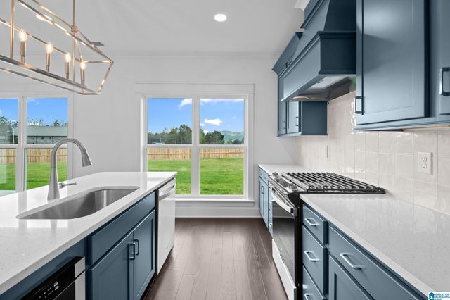 6228 HILLBROOK BLVD, Trussville, AL 35173
