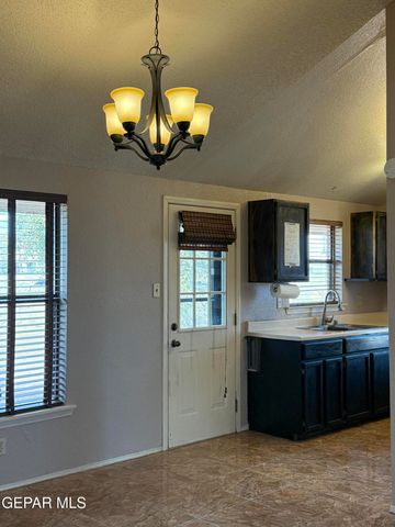 15327 WOODHILL Court, Horizon City, TX 79928