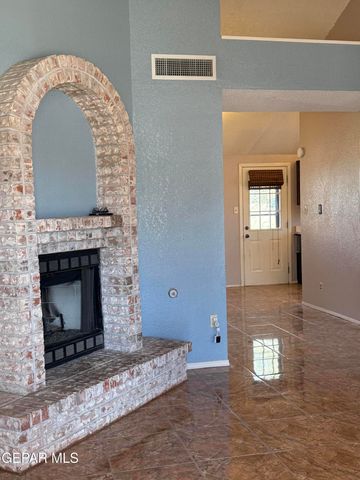 15327 WOODHILL Court, Horizon City, TX 79928