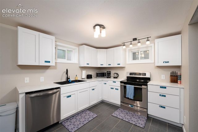 2105 Eagle View Drive, Colorado Springs, CO 80909