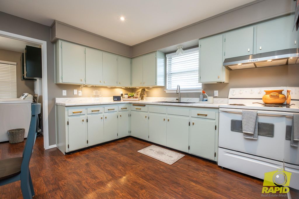 Image 8 of property listing at 463 E 40th Street, San Angelo, TX 76903