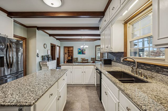 117 Sam Davis Dr, Springfield, TN 37172