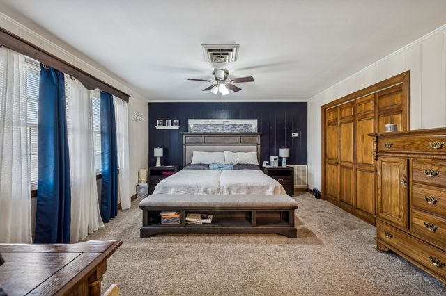 117 Sam Davis Dr, Springfield, TN 37172