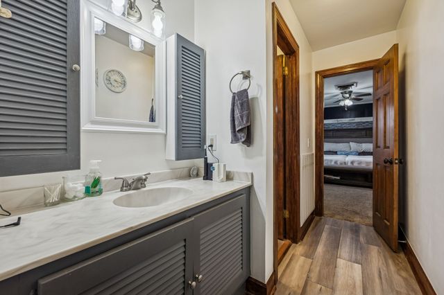 117 Sam Davis Dr, Springfield, TN 37172