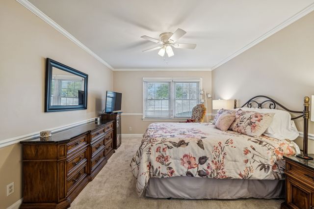 117 Sam Davis Dr, Springfield, TN 37172