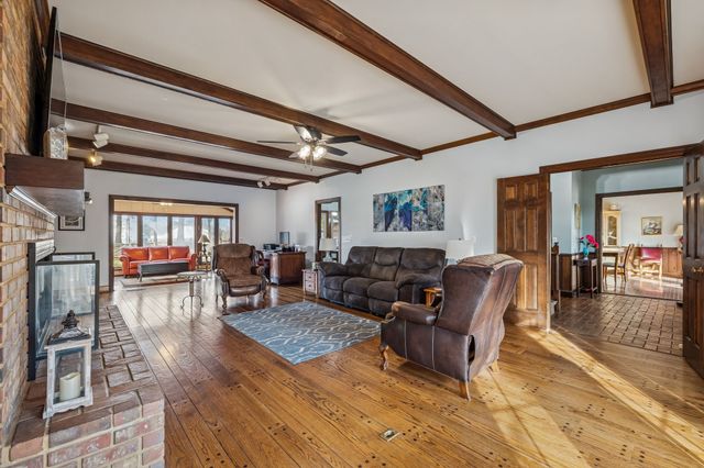 117 Sam Davis Dr, Springfield, TN 37172