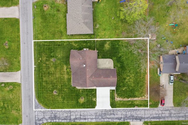 9113 W Lone Beech Drive, Muncie, IN 47304
