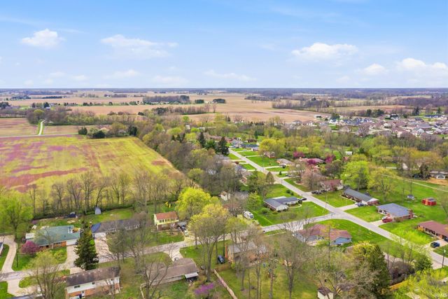 9113 W Lone Beech Drive, Muncie, IN 47304