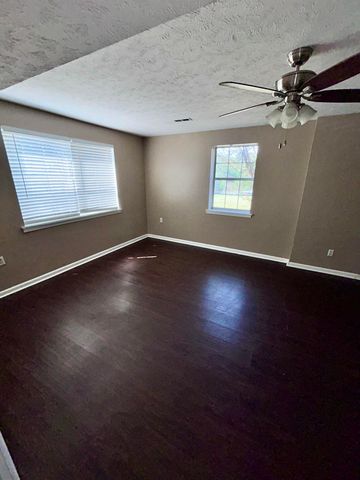 1433 Dustin Drive, Dalton, GA 30720