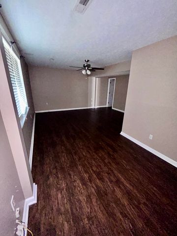 1433 Dustin Drive, Dalton, GA 30720