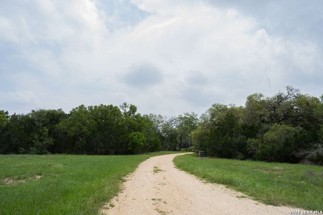 426 MILL RUN, New Braunfels, TX 78132