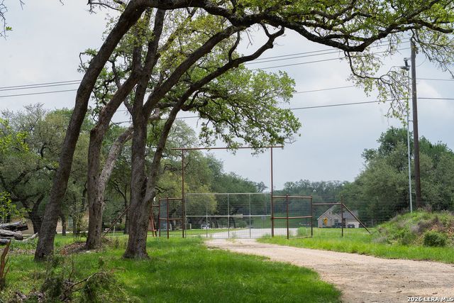 426 MILL RUN, New Braunfels, TX 78132