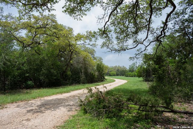 426 MILL RUN, New Braunfels, TX 78132