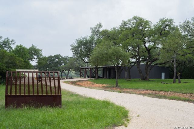 426 MILL RUN, New Braunfels, TX 78132