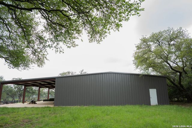 426 MILL RUN, New Braunfels, TX 78132