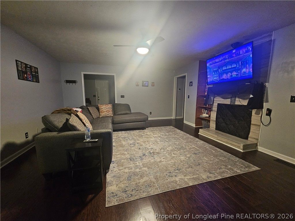 7490 Fairpoint Drive, Fayetteville, NC 28314 — photo 3