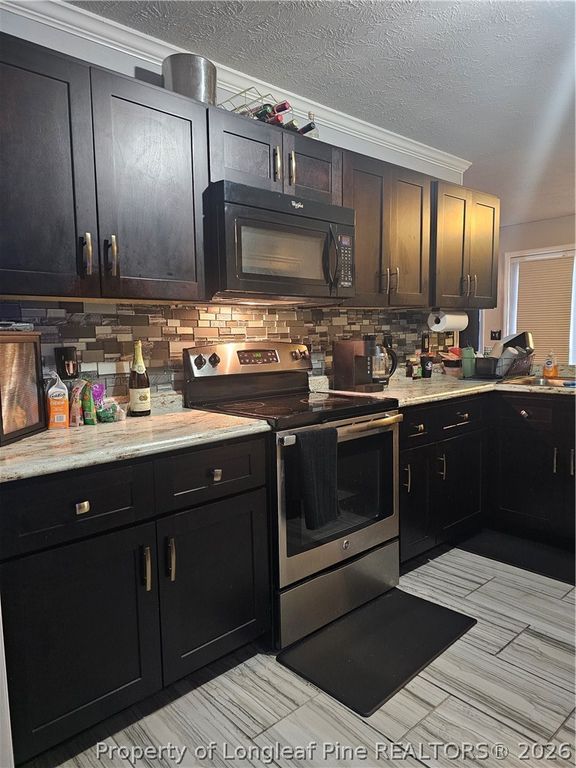 7490 Fairpoint Drive, Fayetteville, NC 28314 — photo 4