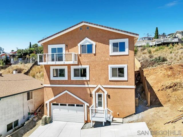 1302 La Presa, Spring Valley, CA 91977