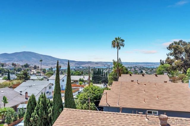 1302 La Presa, Spring Valley, CA 91977