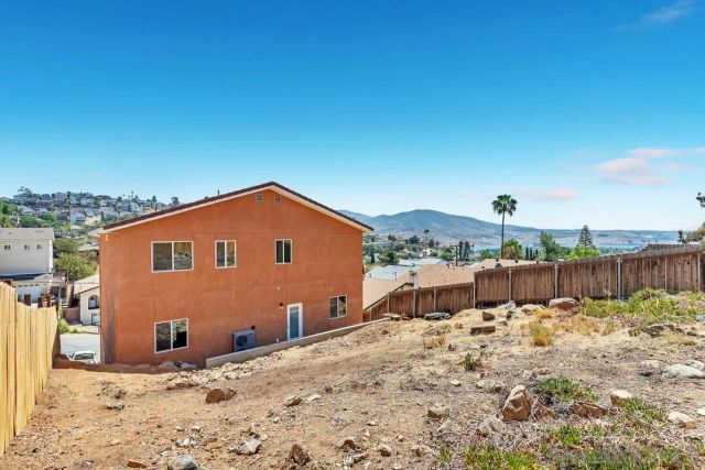 1302 La Presa, Spring Valley, CA 91977