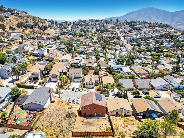 1302 La Presa, Spring Valley, CA 91977