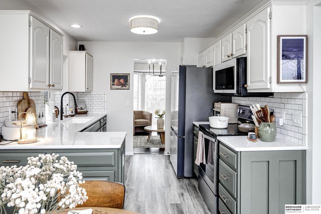 15353 Locust Street, Omaha, NE 68116