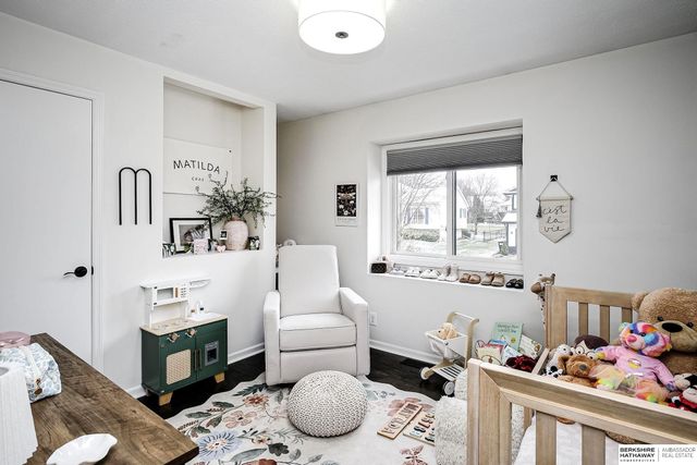 15353 Locust Street, Omaha, NE 68116